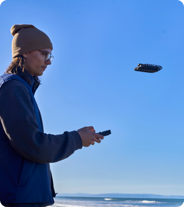 Fly one-handed